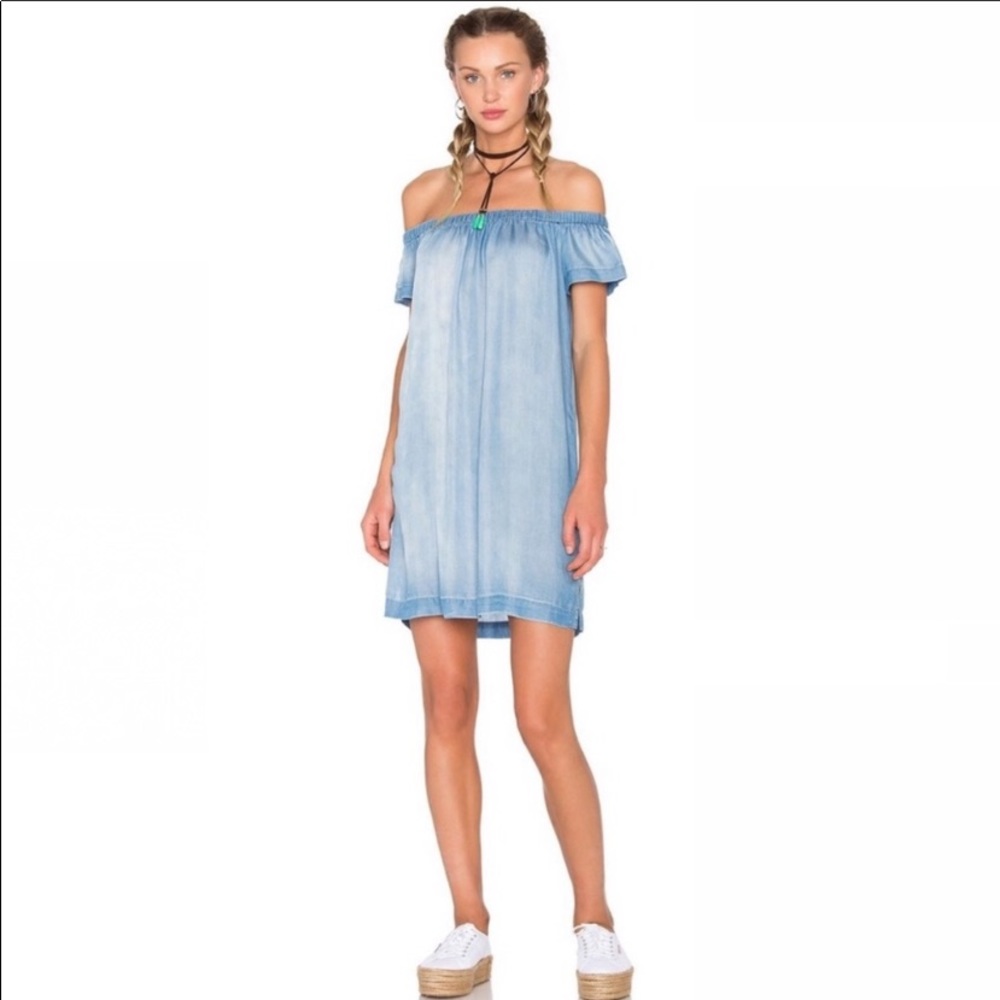 Cloth & Stone denim chambray off shoulder dress